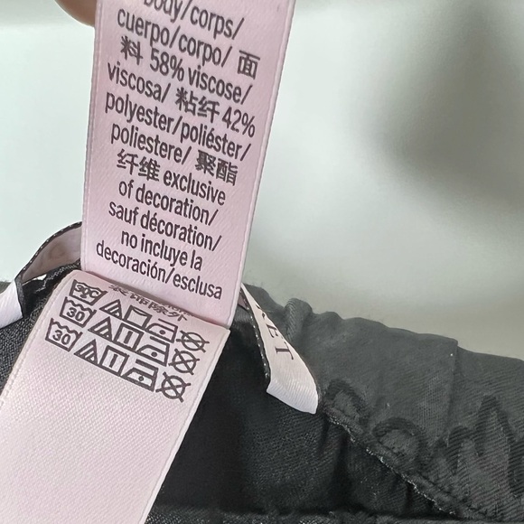 Victoria Secret Satin Logo Wrap With Matching Short - Picture 7 of 9